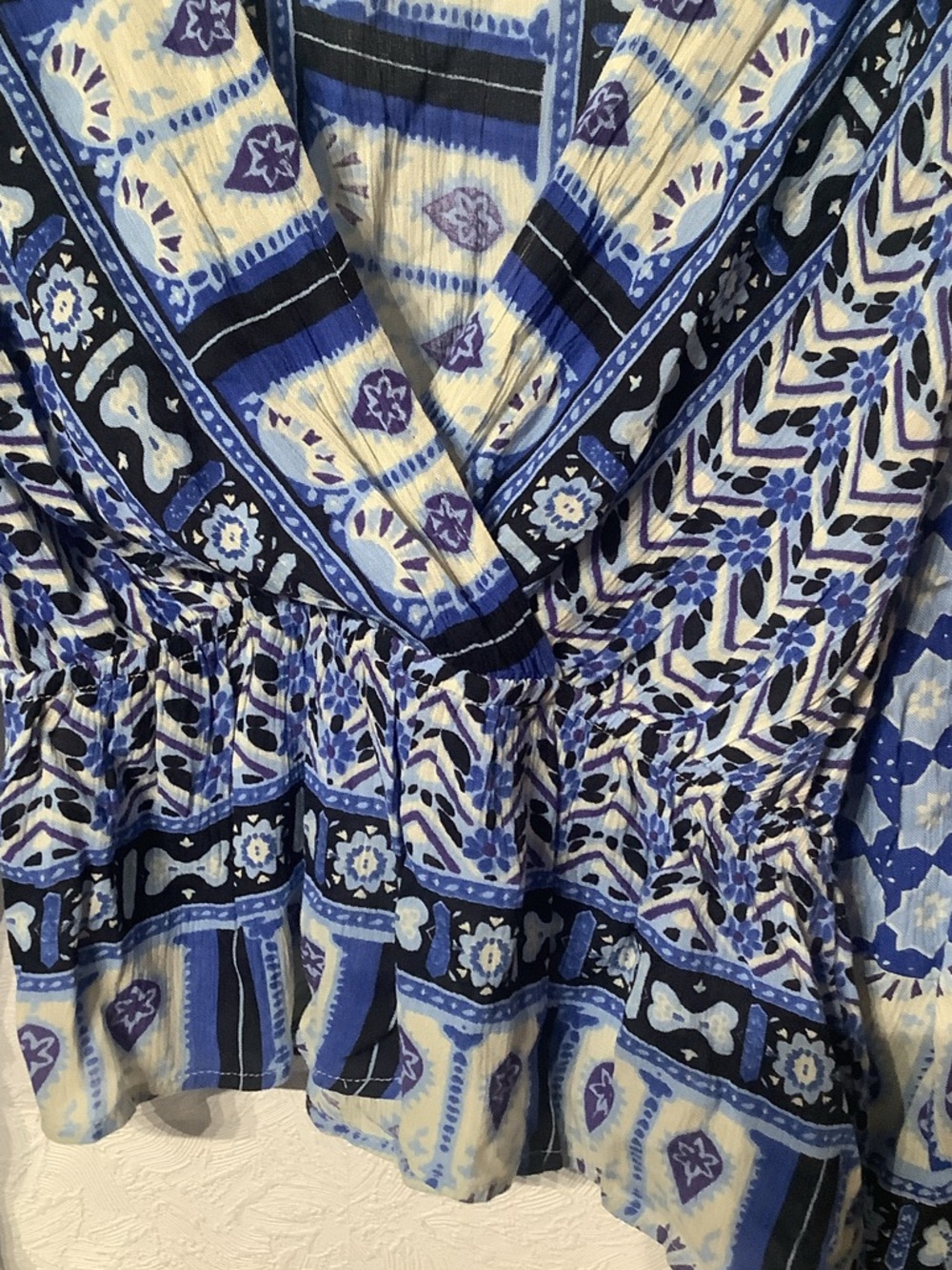 Free People - Sz XS - oversized Blue mock Wrap Peplum Top w/ trumpet sleeves - Picture 4 of 10